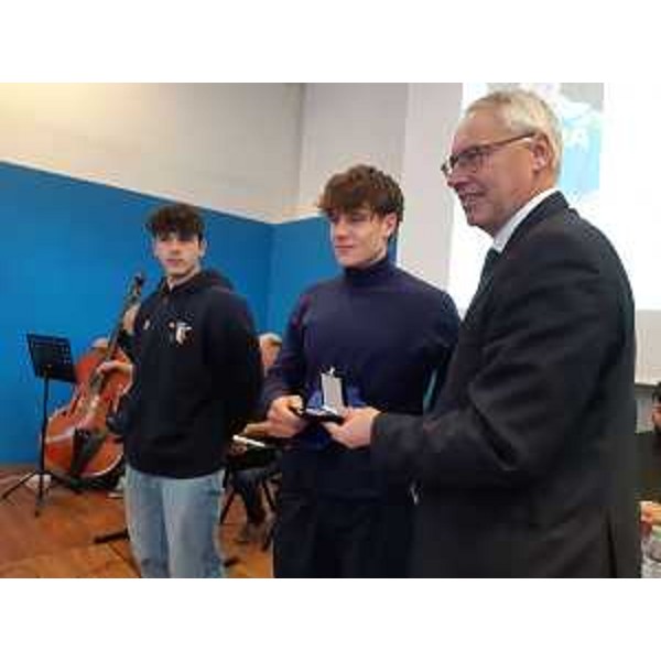 Josef Giorgio Marvucic, Federico Zanutta e il presidente del Cr Fvg, Mauro Bordin - Josef Giorgio Marvucic, Federico Zanutta e il presidente del Cr Fvg, Mauro Bordin