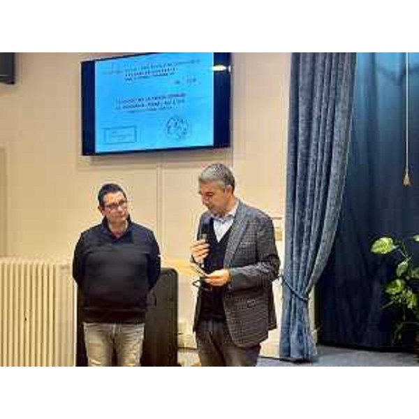 L'assessore regionale Pierpaolo Roberti (a destra) con il presidente dell'Unione degli Istriani Massimiliano Lacota - L'assessore regionale Pierpaolo Roberti (a destra) con il presidente dell'Unione degli Istriani Massimiliano Lacota