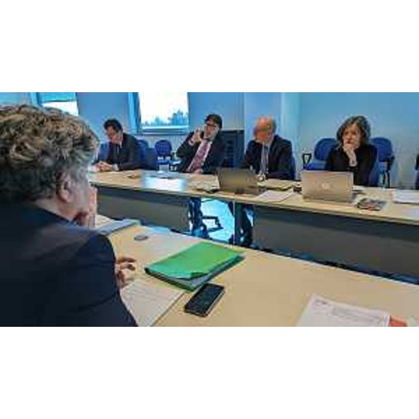 L'assessore Sergio Emidio Bini al tavolo di coordinamento dei Consorzi di sviluppo economico, a Udine - L'assessore Sergio Emidio Bini al tavolo di coordinamento dei Consorzi di sviluppo economico, a Udine 