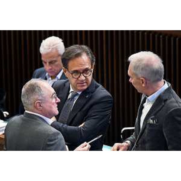 I consiglieri di Maggioranza hanno sottoscritto la mozione come modificata - I consiglieri di Maggioranza hanno sottoscritto la mozione come modificata