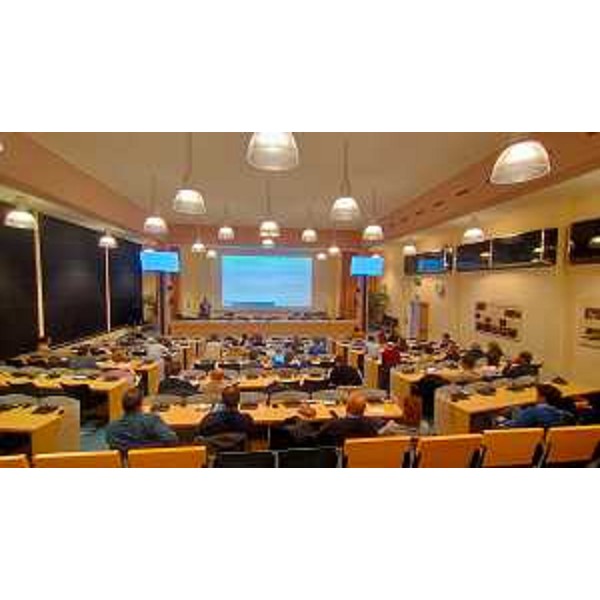 Uno degli incontri previsti nella visita al Cern di Ginevra cui ha pato l'assessore regionale alla Ricerca e Università Alessia Rosolen. - Uno degli incontri previsti nella visita al Cern di Ginevra cui ha pato l'assessore regionale alla Ricerca e Università Alessia Rosolen.