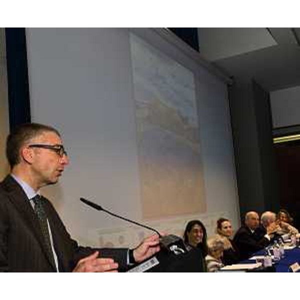 Lassessore regionale alle Autonomie locali e lingue minoritarie Pierpaolo Roberti in occasione dellinaugurazione della mostra dedicata a Van Gogh, allestita al Museo Revoltella di Trieste - Lassessore regionale alle Autonomie locali e lingue minoritarie Pierpaolo Roberti in occasione dellinaugurazione della mostra dedicata a Van Gogh, allestita al Museo Revoltella di Trieste