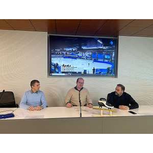 Un momento della presentazione della European Star Class juniores di short track, in programma a Pontebba da venerdì 1° marzo a domenica 3 marzo 2024. - Un momento della presentazione della European Star Class juniores di short track, in programma a Pontebba da venerdì 1° marzo a domenica 3 marzo 2024.