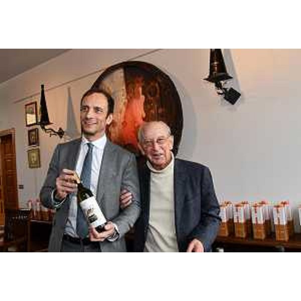 Il governatore della Regione Massimiliano Fedriga con il presidente di Anfass Gorizia Mario Brancati - Il governatore della Regione Massimiliano Fedriga con il presidente di Anfass Gorizia Mario Brancati