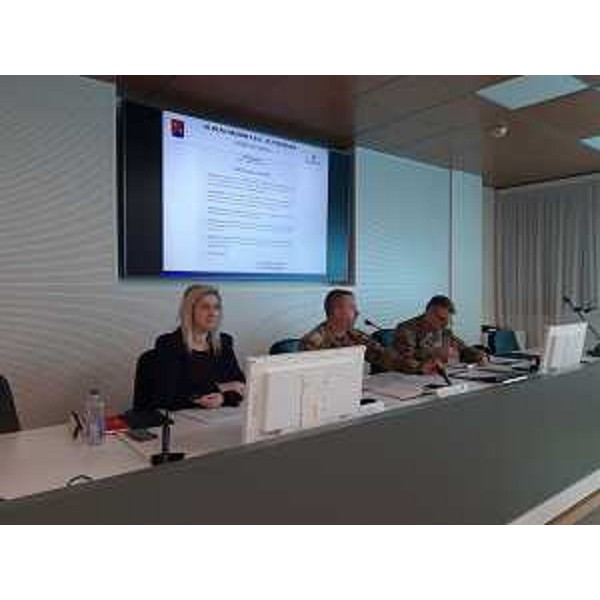 Lassessore regionale a Infrastrutture e territorio Cristina Amirante alla riunione del Comipar - Lassessore regionale a Infrastrutture e territorio Cristina Amirante alla riunione del Comipar