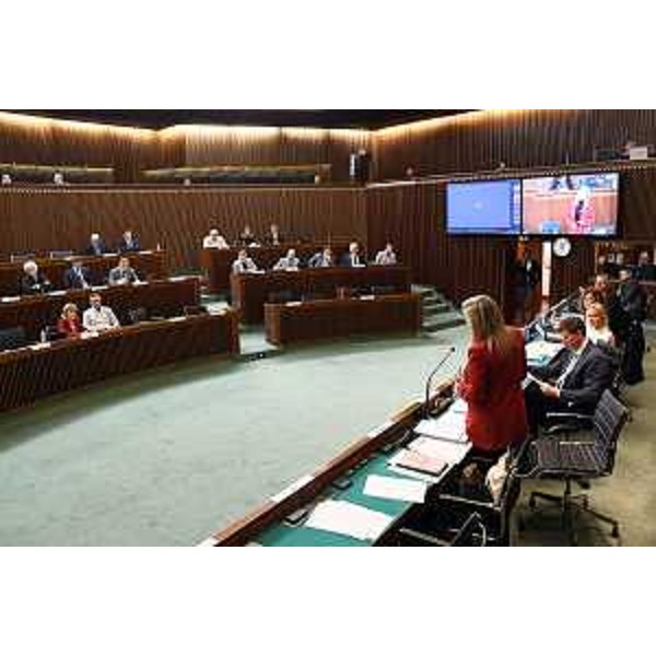 L'aula del Consiglio regionale durante i lavori della IV Commissione - L'aula del Consiglio regionale durante i lavori della IV Commissione