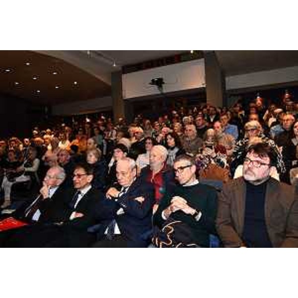 Uno scorcio della platea del Revoltella alla presentazione del libro "Trieste Mistica" - Uno scorcio della platea del Revoltella alla presentazione del libro "Trieste Mistica"