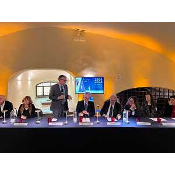 L'assessore regionale alle Autonomie locali Pierpaolo Roberti al Bastione Fiorito del castello di San Giusto a Trieste all'inaugurazione della mostra "1924-2024 Un secolo di storia dell'Università degli studi di Trieste. Immagini e documenti" - L'assessore regionale alle Autonomie locali Pierpaolo Roberti al Bastione Fiorito del castello di San Giusto a Trieste all'inaugurazione della mostra "1924-2024 Un secolo di storia dell'Università degli studi di Trieste. Immagini e documenti"