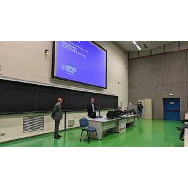 L'assessore Zannier interviene alla presentazione dello Student Day al polo dei Rizzi di Udine dell'Università degli Studi - L'assessore Zannier interviene alla presentazione dello Student Day al polo dei Rizzi di Udine dell'Università degli Studi 