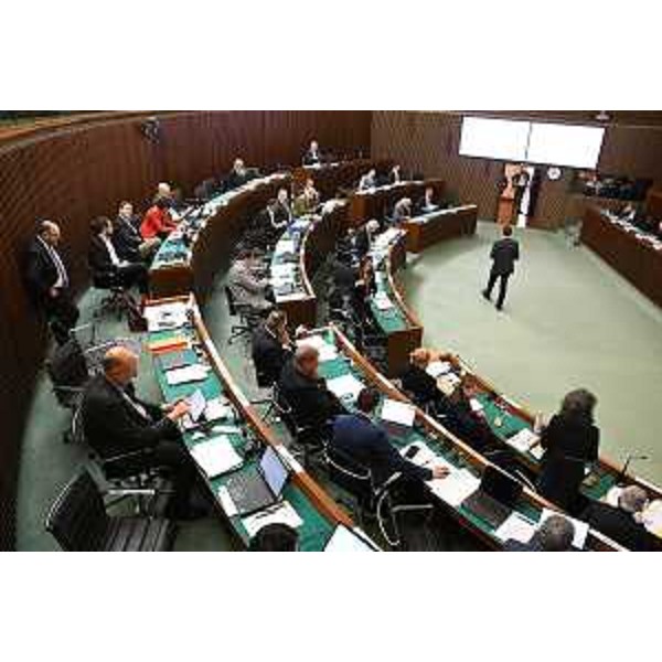 L'aula ha approvato il ddl 15 Elezioni - L'aula ha approvato il ddl 15 Elezioni