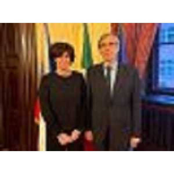 L'assessore regionale Alessia Rosolen con l'ambasciatore Mauro Marsili - L'assessore regionale Alessia Rosolen con l'ambasciatore Mauro Marsili