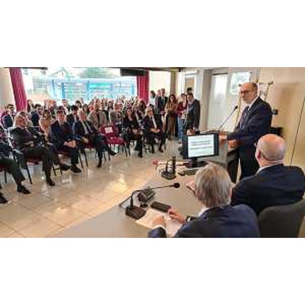 Riccardi alla Giornata del medico e dellodontoiatra - Riccardi alla Giornata del medico e dellodontoiatra