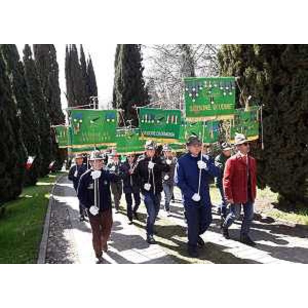 Fasi della cerimonia di Muris di Ragogna con l'assessore regionale Barbara Zilli - Fasi della cerimonia di Muris di Ragogna con l'assessore regionale Barbara Zilli