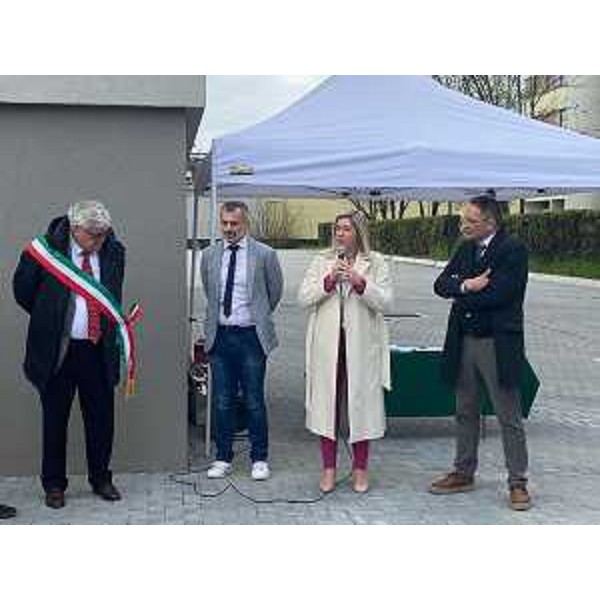 L'assessore regionale Cristina Amirante all'inagurazione degli alloggi Ater in via Mantova a Udine - L'assessore regionale Cristina Amirante all'inagurazione degli alloggi Ater in via Mantova a Udine