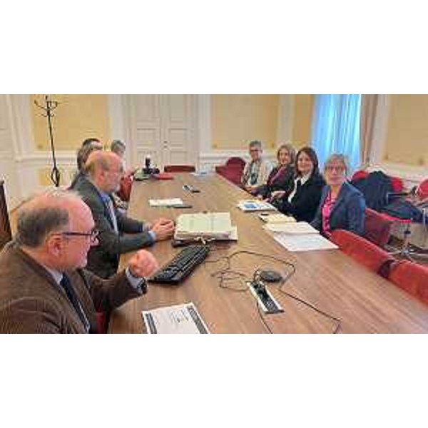 Il tavolo riunito nella sede della Prefettura di Gorizia - Il tavolo riunito nella sede della Prefettura di Gorizia 