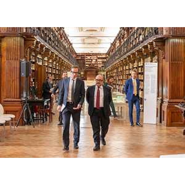 Il governatore della Regione Massimiliano Fedriga insieme al ministro della Cultura Gennaro Sangiuliano nel corso dell'incontro svoltosi oggi a Roma. - Il governatore della Regione Massimiliano Fedriga insieme al ministro della Cultura Gennaro Sangiuliano nel corso dell'incontro svoltosi oggi a Roma.