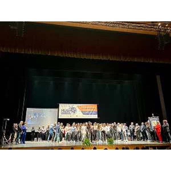 I protagonisti di MusiCup sul palco del teatro Nuovo Giovanni da Udine - I protagonisti di MusiCup sul palco del teatro Nuovo Giovanni da Udine