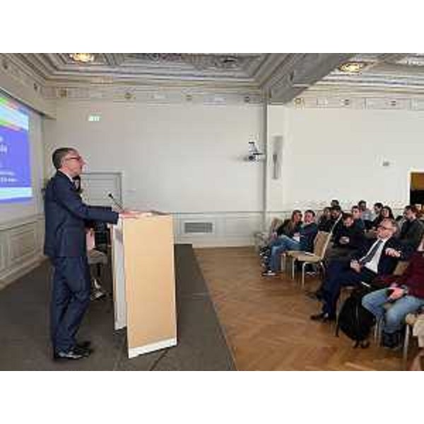 L'intervento dell'assessore regionale Pierpaolo Roberti. - L'intervento dell'assessore regionale Pierpaolo Roberti.