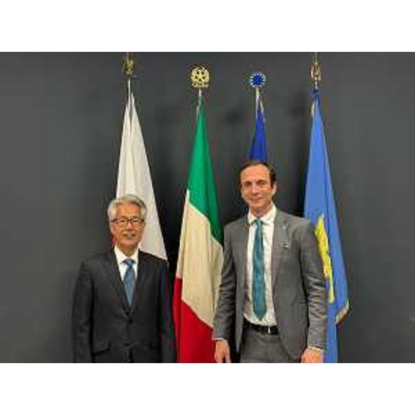 Il governatore Massimiliano Fedriga e l'ambasciatore Suzuki Satoshi - Il governatore Massimiliano Fedriga e l'ambasciatore Suzuki Satoshi