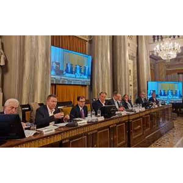 L'assessore Scoccimarro all'incontro "Logistica e infrastrutture per il Friuli Venezia Giulia. Fattori chiave per la competitività" a Trieste - L'assessore Scoccimarro all'incontro "Logistica e infrastrutture per il Friuli Venezia Giulia. Fattori chiave per la competitività" a Trieste
