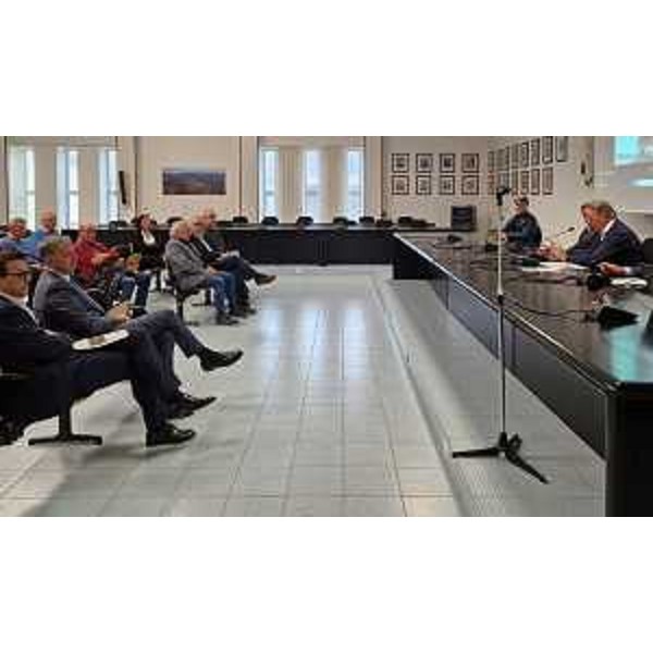 L'assessore regionale Fabio Scoccimarro durante il suo intervento - L'assessore regionale Fabio Scoccimarro durante il suo intervento