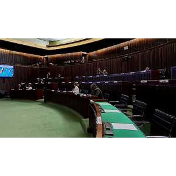 Il voto di astensione delle Opposizioni in IV Commissione - Il voto di astensione delle Opposizioni in IV Commissione