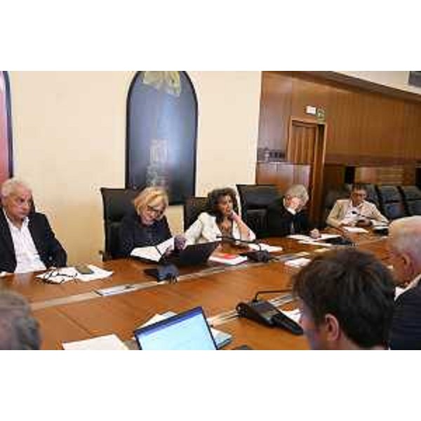 Un altro momento della seduta della Sesta - Un altro momento della seduta della Sesta