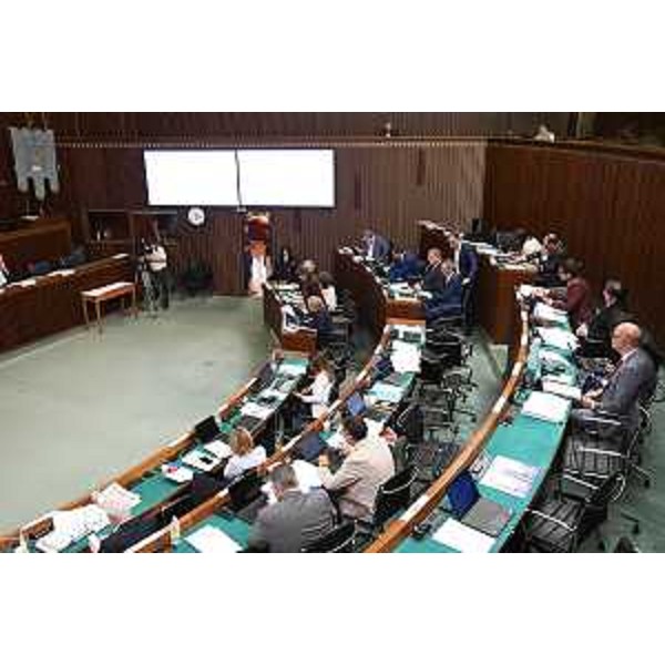 Un momento dei lavori del Consiglio regionale - Un momento dei lavori del Consiglio regionale