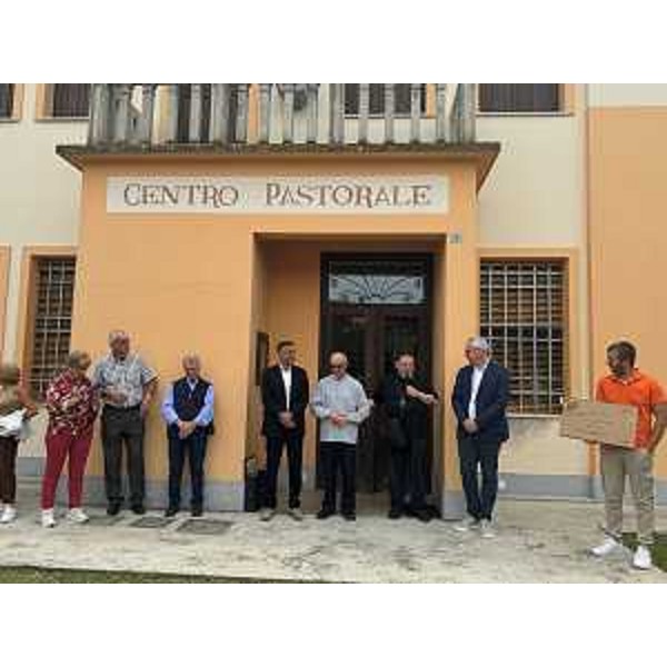 Uno scatto della Santa Messa celebrata nella chiesa di Rivarotta di Rivignano-Teor - Uno scatto della Santa Messa celebrata nella chiesa di Rivarotta di Rivignano-Teor