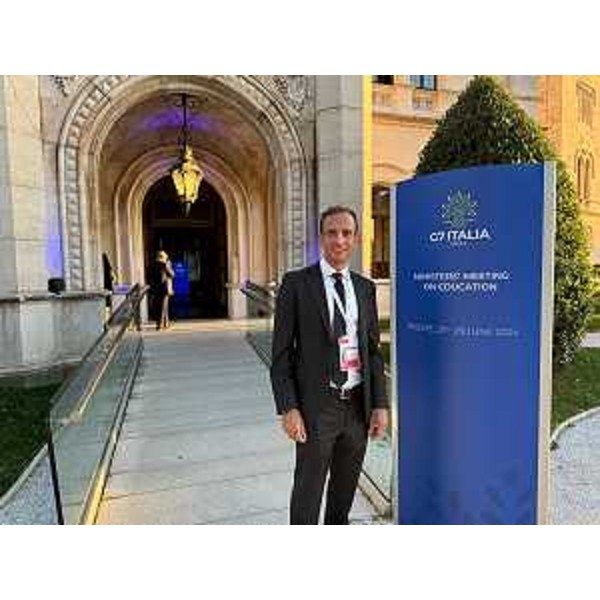 Il governatore Fedriga al Castello di Miramare per l'apertura del G7 Istruzione - Il governatore Fedriga al Castello di Miramare per l'apertura del G7 Istruzione