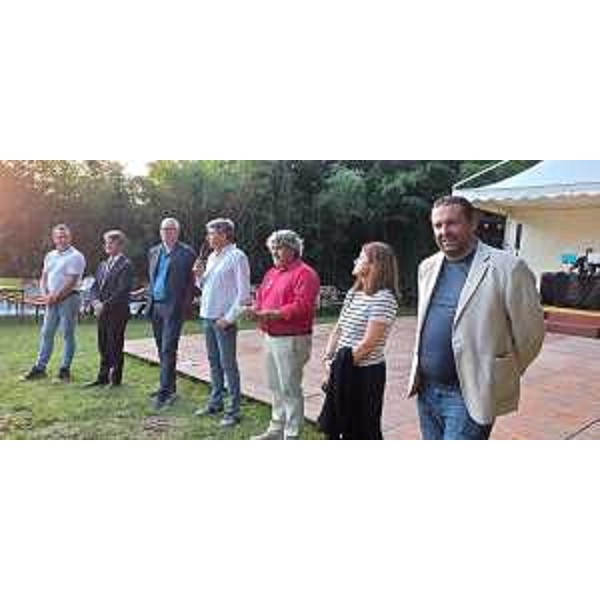 L'inaugurazione della sagra di Attimis. Il primo da destra è il consigliere regionale Edy Morandini, mentre il presidente Bordin è il terzo da sinistra - L'inaugurazione della sagra di Attimis. Il primo da destra è il consigliere regionale Edy Morandini, mentre il presidente Bordin è il terzo da sinistra