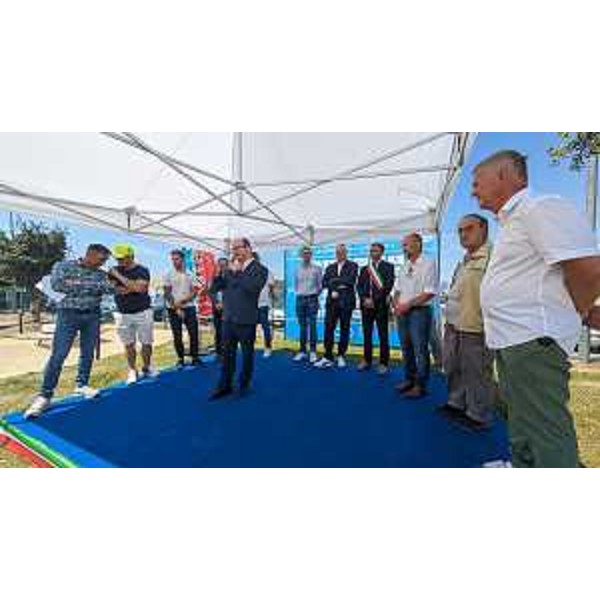 Il vicegovernatore Mario Anzil nel corso del suo intervento - Il vicegovernatore Mario Anzil nel corso del suo intervento