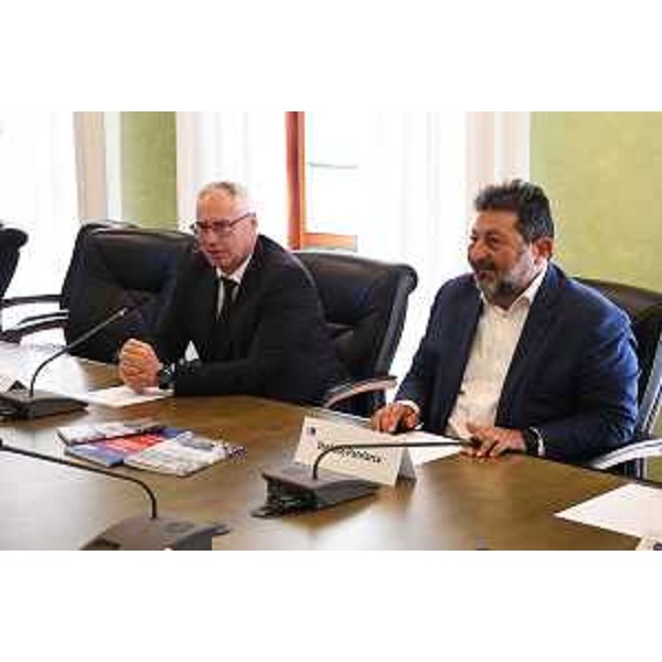 Il presidente del Consiglio, Mauro Bordin e il vicesegretario generale, Stefano Patricarca - Il presidente del Consiglio, Mauro Bordin e il vicesegretario generale, Stefano Patricarca