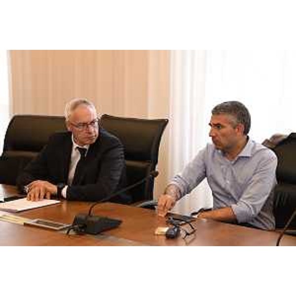 Il presidente del Cr Mauro Bordin assieme all'assessore regionale alle Lingue minoritarie Pierpaolo Roberti - Il presidente del Cr Mauro Bordin assieme all'assessore regionale alle Lingue minoritarie Pierpaolo Roberti