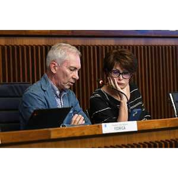 Roberto Novelli (FI) e l'assessore Alessia Rosolen - Roberto Novelli (FI) e l'assessore Alessia Rosolen