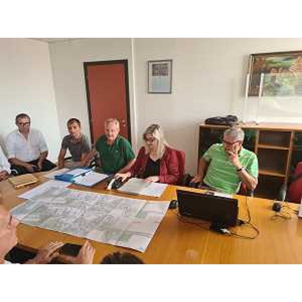 L'assessore regionale Cristina Amirante all'incontro nel municipio di Staranzano sui temi dell'ex SP 19 - L'assessore regionale Cristina Amirante all'incontro nel municipio di Staranzano sui temi dell'ex SP 19