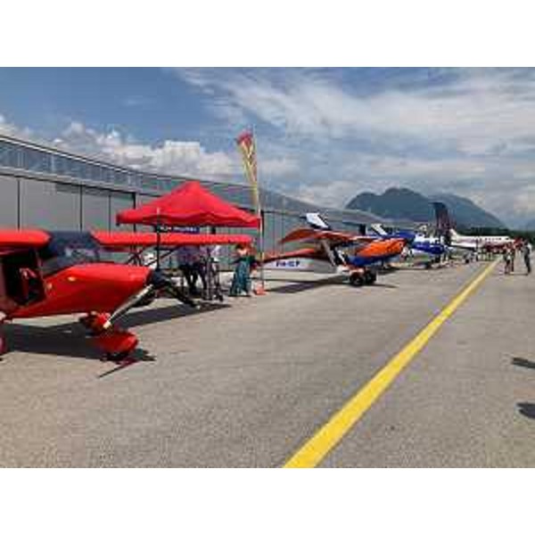 Alcuni velivoli ultrallegeri esposti all'Airexpo Fvg 2024 di Osoppo - Alcuni velivoli ultrallegeri esposti all'Airexpo Fvg 2024 di Osoppo