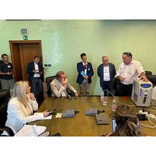 Gli assessori regionali Cristina Amirante e Fabio Scoccimarro durante l'incontro di oggi a Trieste - Gli assessori regionali Cristina Amirante e Fabio Scoccimarro durante l'incontro di oggi a Trieste