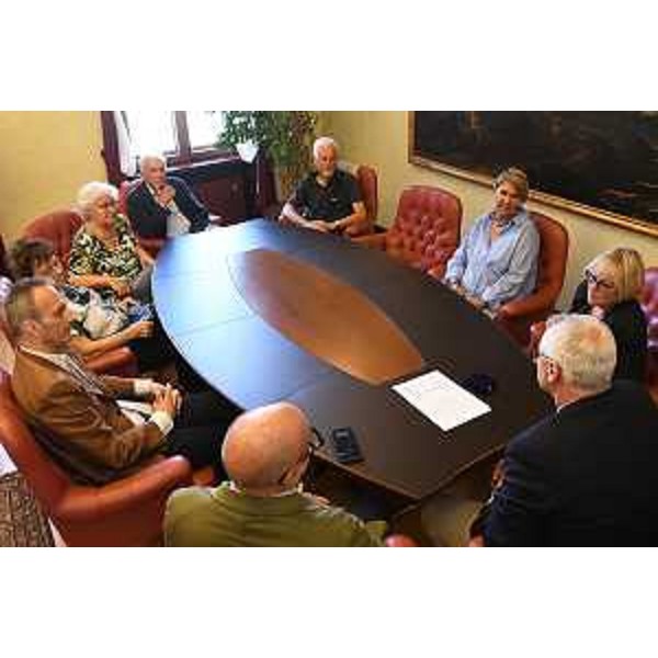 Una fase dell'incontro con alcuni soci fondatori dell'associazione Agmen - Una fase dell'incontro con alcuni soci fondatori dell'associazione Agmen