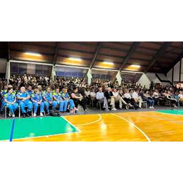 La folta platea presente all'incontro organizzato dal Comune di Mortegliano - La folta platea presente all'incontro organizzato dal Comune di Mortegliano