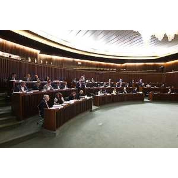 I lavori dell'Aula durante le votazioni per l'articolo 6 su attività culturali, sport e tempo libero - I lavori dell'Aula durante le votazioni per l'articolo 6 su attività culturali, sport e tempo libero