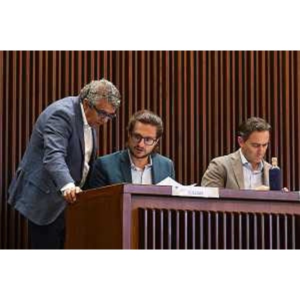 Francesco Martines (Pd) con Enrico Bullian e Massimo Moretuzzo (Patto per l'Autonomia-Civica Fvg) - Francesco Martines (Pd) con Enrico Bullian e Massimo Moretuzzo (Patto per l'Autonomia-Civica Fvg)