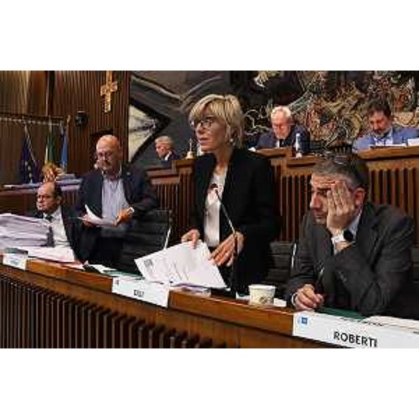 Gli assessori regionali Sebastiano Callari, Barbara Zilli e Pierpaolo Roberti - Gli assessori regionali Sebastiano Callari, Barbara Zilli e Pierpaolo Roberti