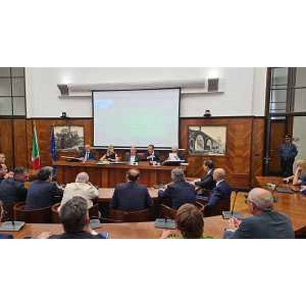 L'illustrazione dell'Accordo di programma per la reindustruializzazione del sito produttivo di Bagnoli della Rosandra, alla presenza del ministro Urso e del governatore Fedriga - L'illustrazione dell'Accordo di programma per la reindustruializzazione del sito produttivo di Bagnoli della Rosandra, alla presenza del ministro Urso e del governatore Fedriga