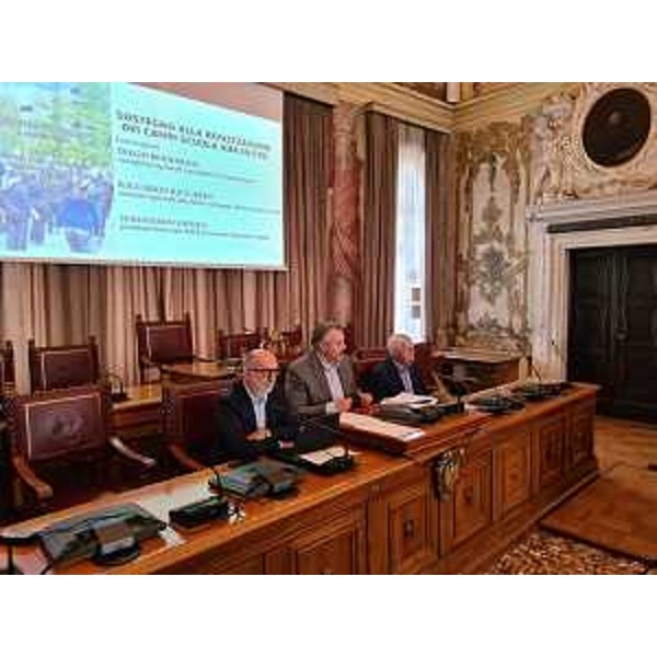 La presentazione dei campi scuola Ana con l'assessore Riccardi - La presentazione dei campi scuola Ana con l'assessore Riccardi