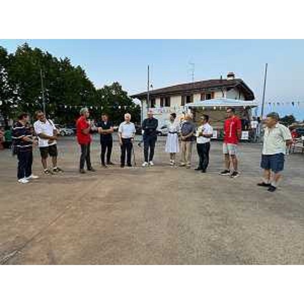 Il presidente del Cr, Mauro Bordin e il consigliere Alberto Budai alla Sagre di Avost - Il presidente del Cr, Mauro Bordin e il consigliere Alberto Budai alla Sagre di Avost 