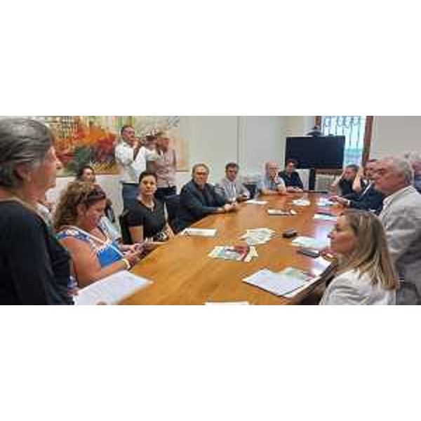 Un momento dell'incontro ospitato nella sede del Consiglio regionale in via Prefettura a Udine - Un momento dell'incontro ospitato nella sede del Consiglio regionale in via Prefettura a Udine