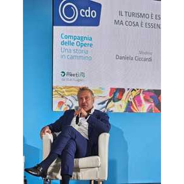 L'intervento dell'assessore regionale alle Attività produttive e Turismo, Sergio Emidio Bini. - L'intervento dell'assessore regionale alle Attività produttive e Turismo, Sergio Emidio Bini.
