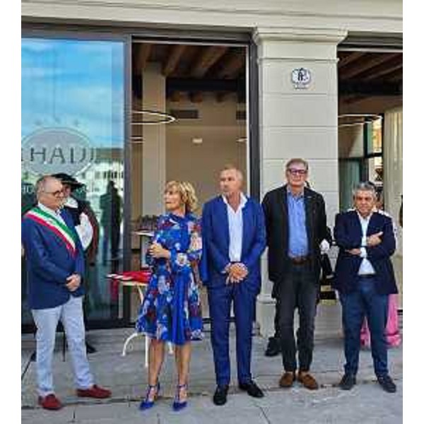 L'assessore alle Attività produttive e Turismo del Friuli Venezia Giulia Sergio Emilio Bini, intervenuto all'inaugurazione dell'ampliamento dell'hotel "Ai Dogi" di Palmanova - L'assessore alle Attività produttive e Turismo del Friuli Venezia Giulia Sergio Emilio Bini, intervenuto all'inaugurazione dell'ampliamento dell'hotel "Ai Dogi" di Palmanova