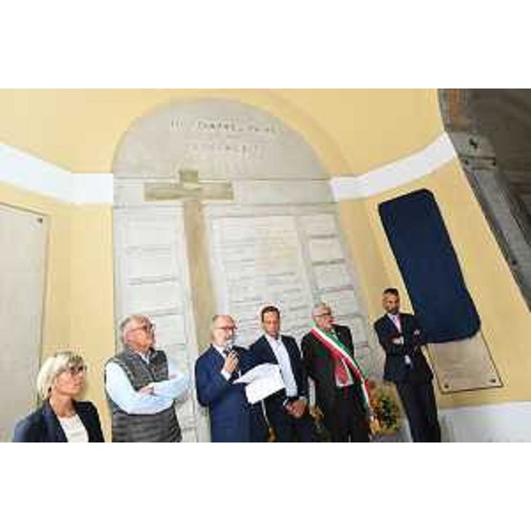 L'assessore Riccardi ricorda Enzo Cainero - L'assessore Riccardi ricorda Enzo Cainero